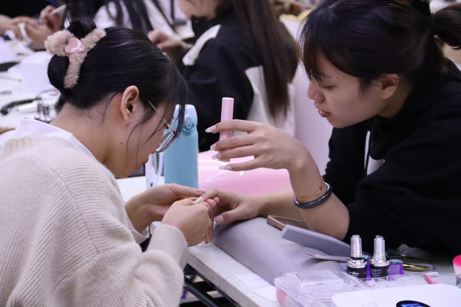 圣非美妆职业培训学校