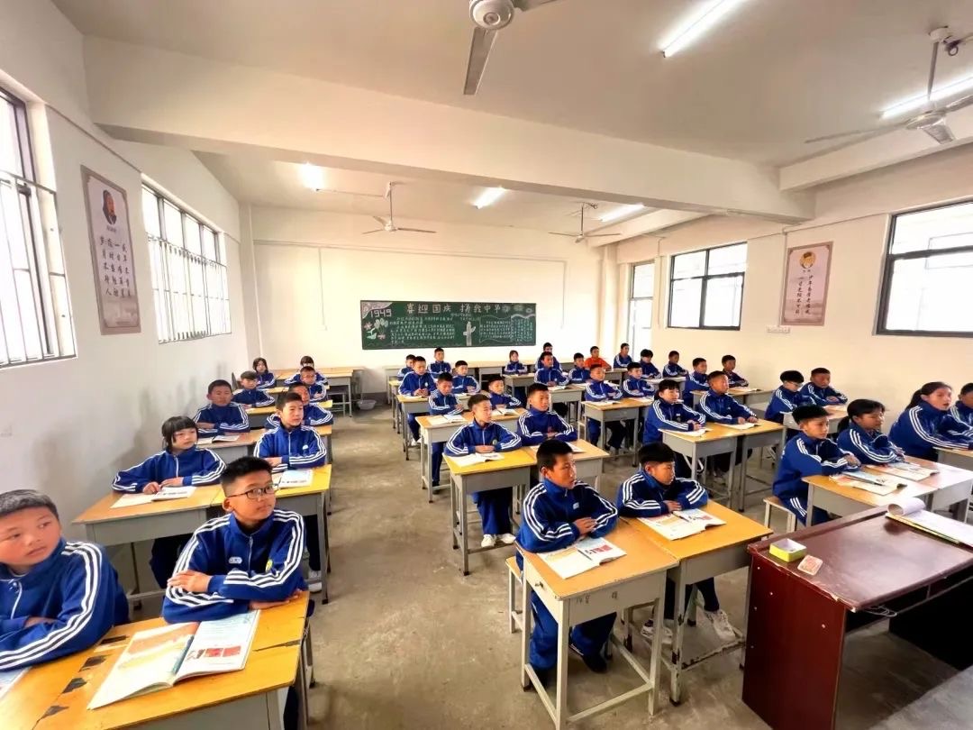 嵩山少林武术学校校园环境