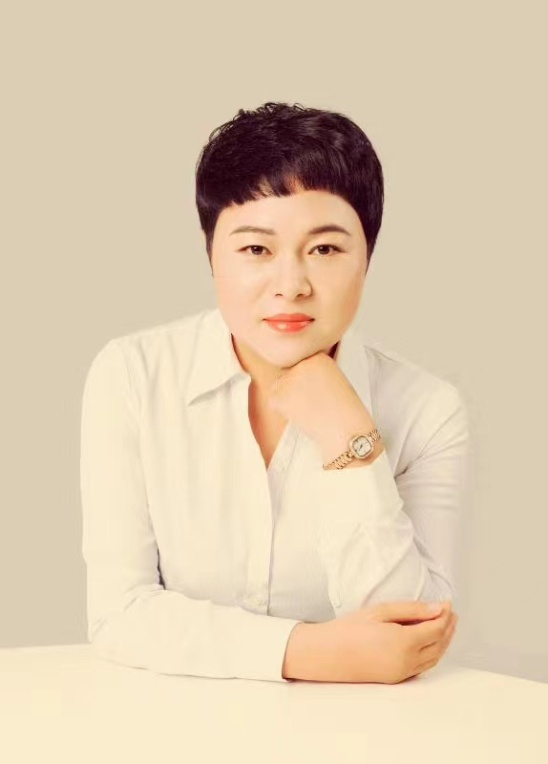 护航教育郭依帅