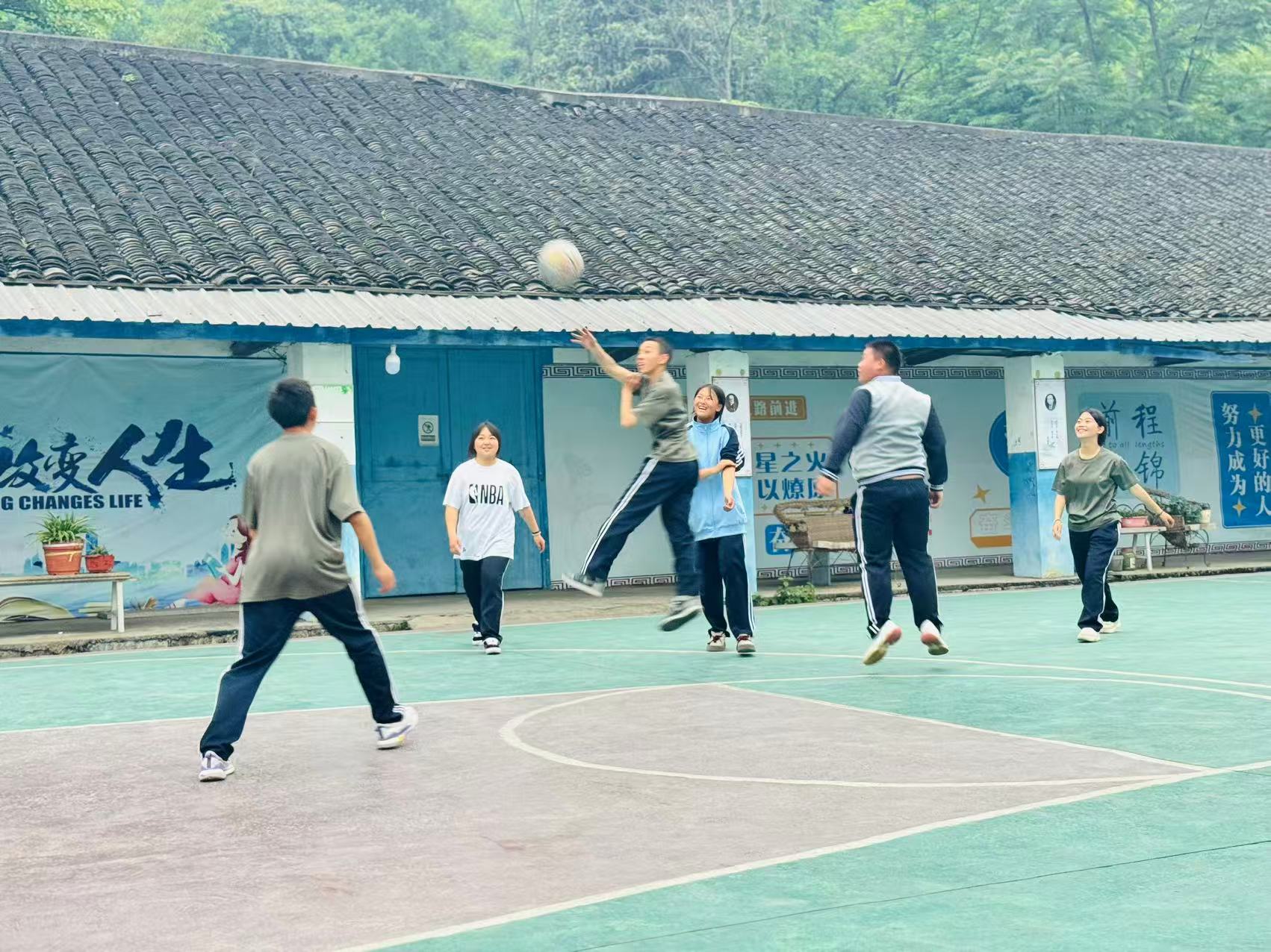 2025年成都地区青少年封闭式特训学校精选排名