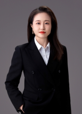 新启点留学黄洋子
