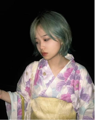 千美艺术李祎凝