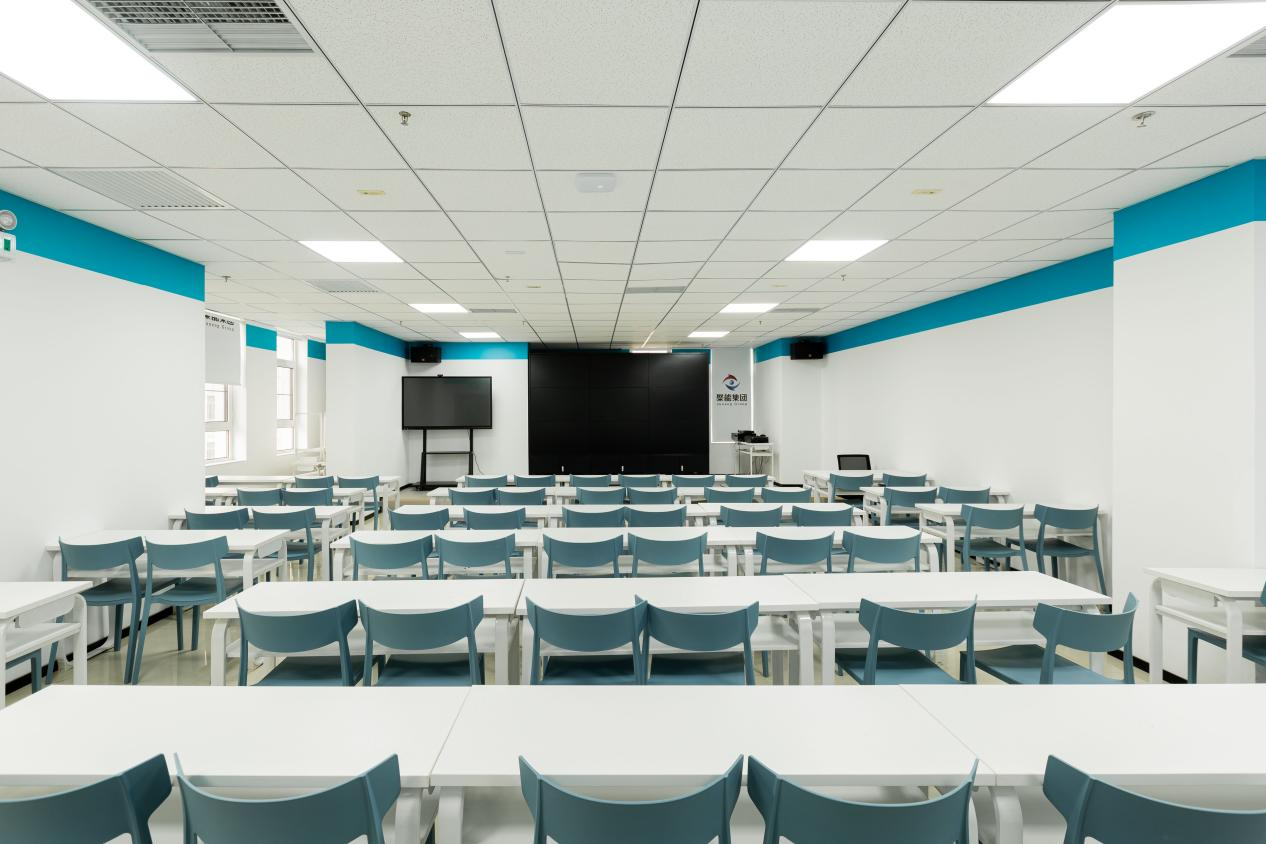 天津聚能教育机构环境