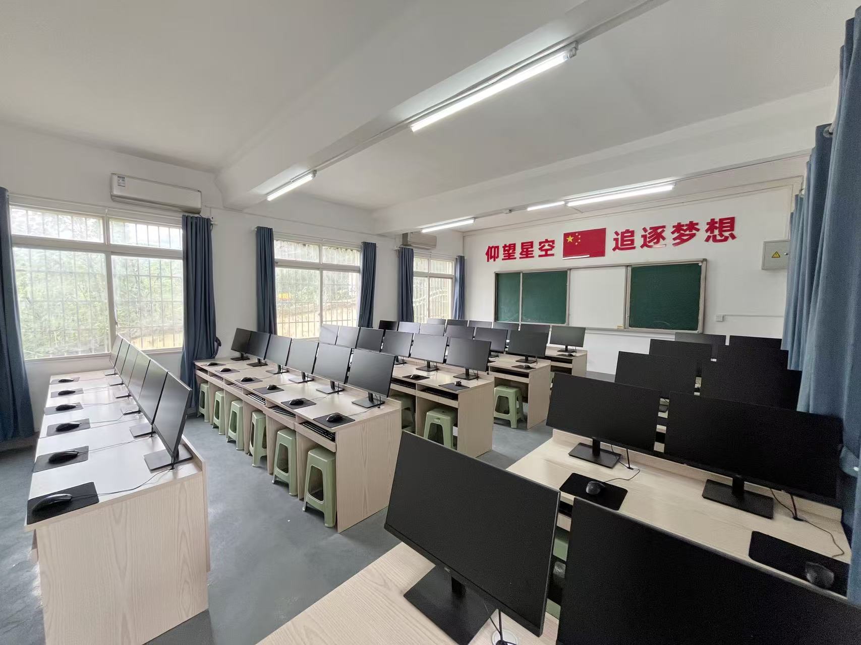 国内备受好评的正规青春期孩子叛逆管教寄宿制学校名单