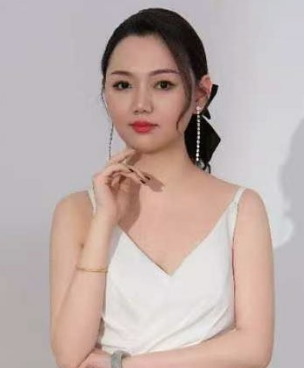 跃翔素质教育王婷婷老师