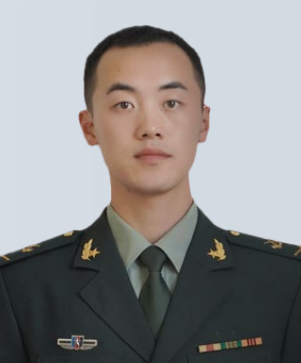 跃翔素质教育陈教官